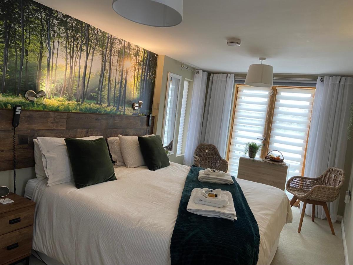Contemporary Quiet Countryside Retreat Holiday home Horsley (Gloucestershire)