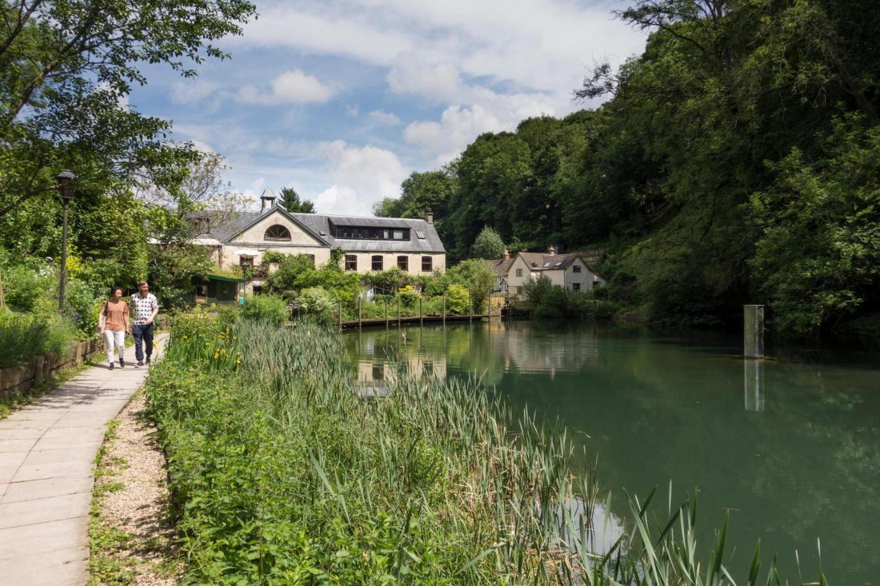 Contemporary Quiet Countryside Retreat